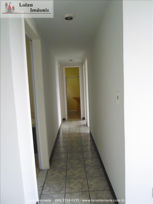 Apartamento a Venda no Comercial em Resende