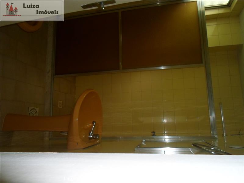 Apartamento a Venda no Comercial em Resende