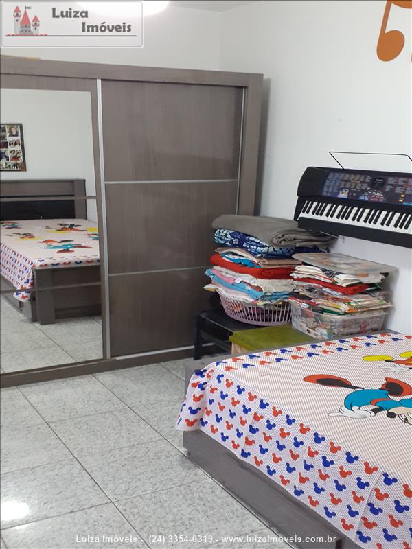 Casa a Venda no Vila Julieta em Resende