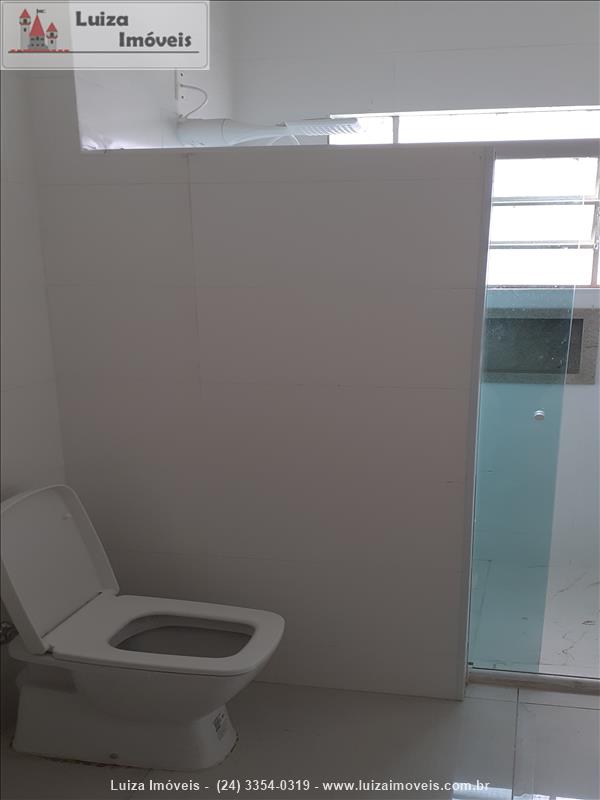 Apartamento para Alugar no Comercial em Resende